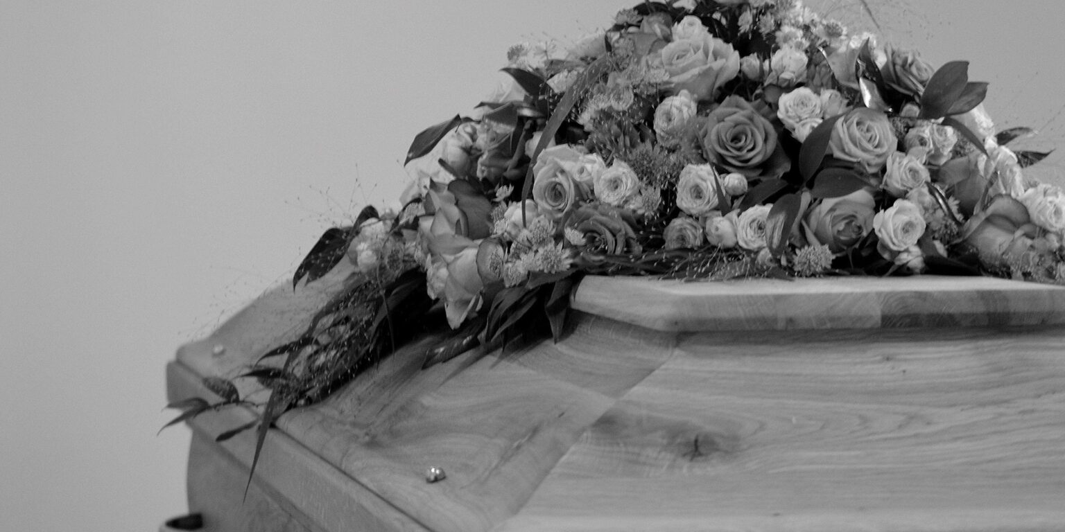 Cactus in Funeral Arrangements: Symbolism of Eternal Life